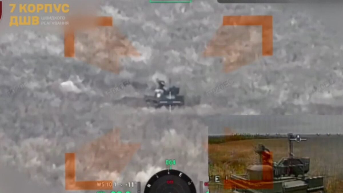 Durante siglos, la guerra fue un enfrentamiento directo entre personas en el campo de batalla. En Ucrania está ocurriendo algo distinto: hay zonas donde los humanos ya no pueden entrar y las máquinas combaten entre sí