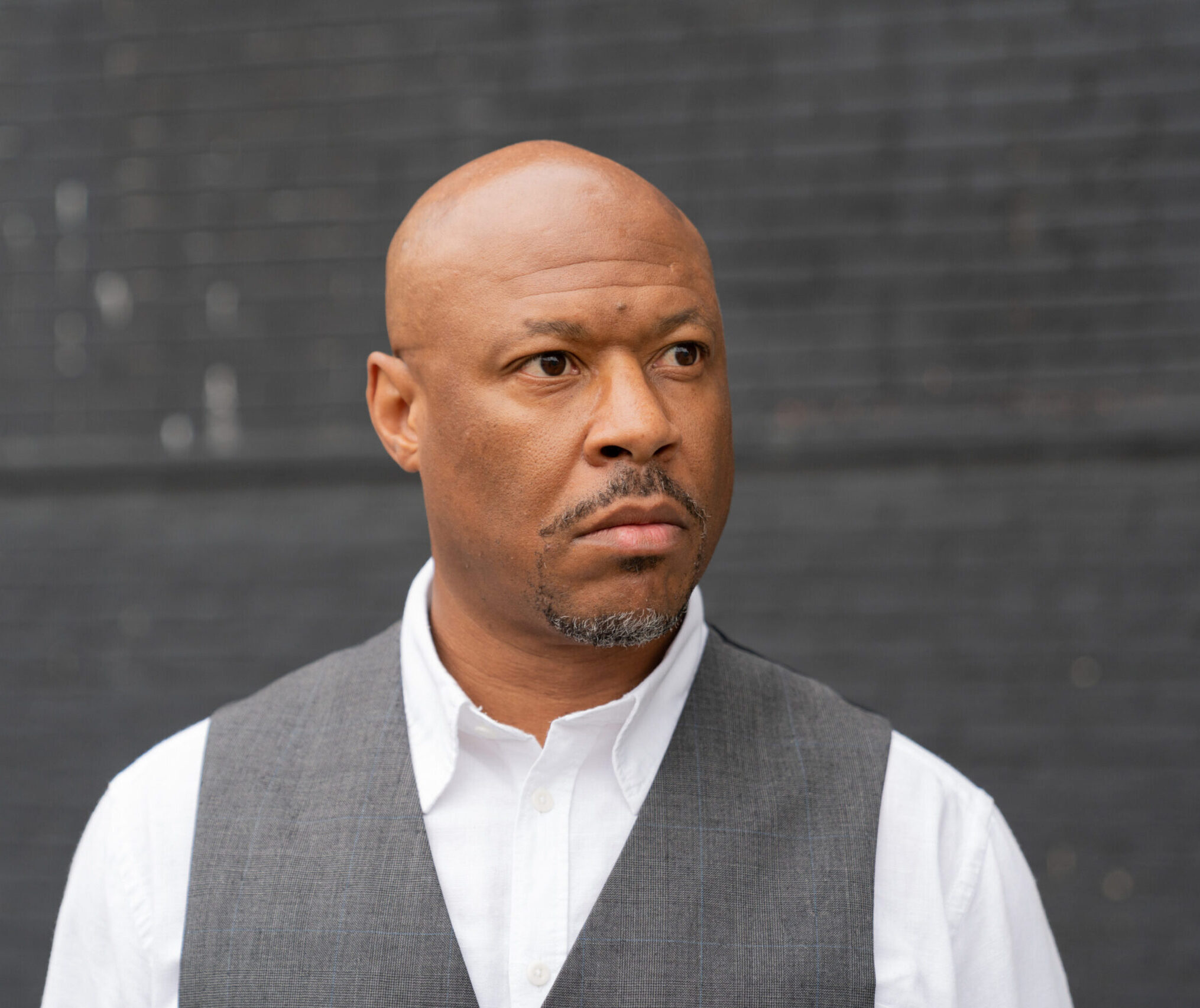Robert Hood rescata el legado del techno de Detroit con una serie de clásicos remasterizados en vinilo