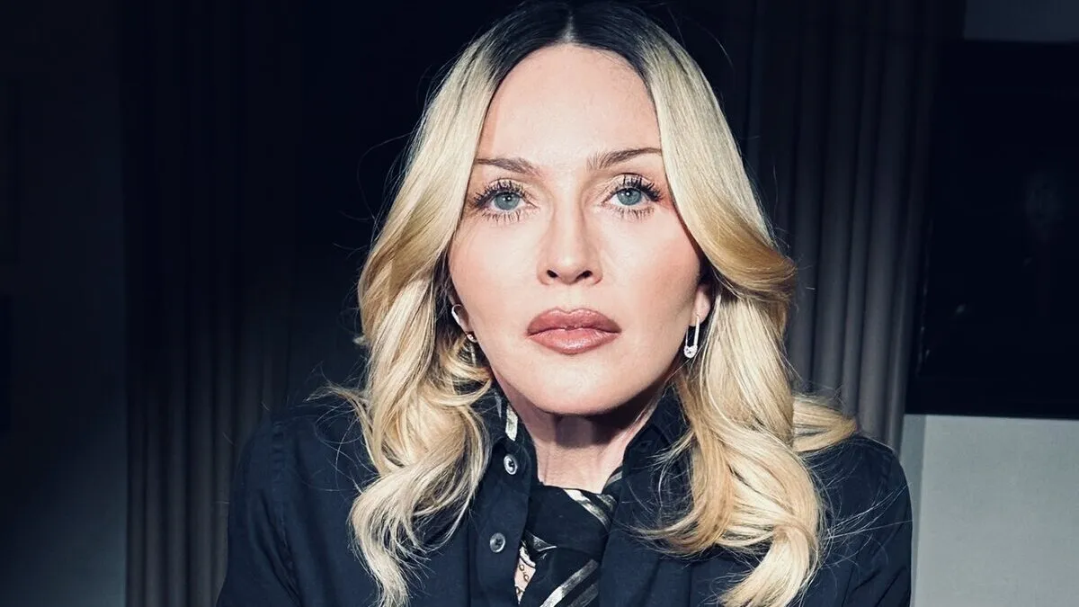 Le robaron la ropa a Madonna en Coachella y ofrece una recompensa millonaria