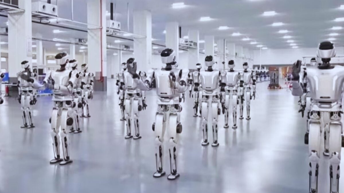 China ya tiene una fábrica capaz de ensamblar un robot humanoide cada 30 minutos. El objetivo no es exhibir tecnología, sino fabricar máquinas listas para trabajar en autos y electrodomésticos