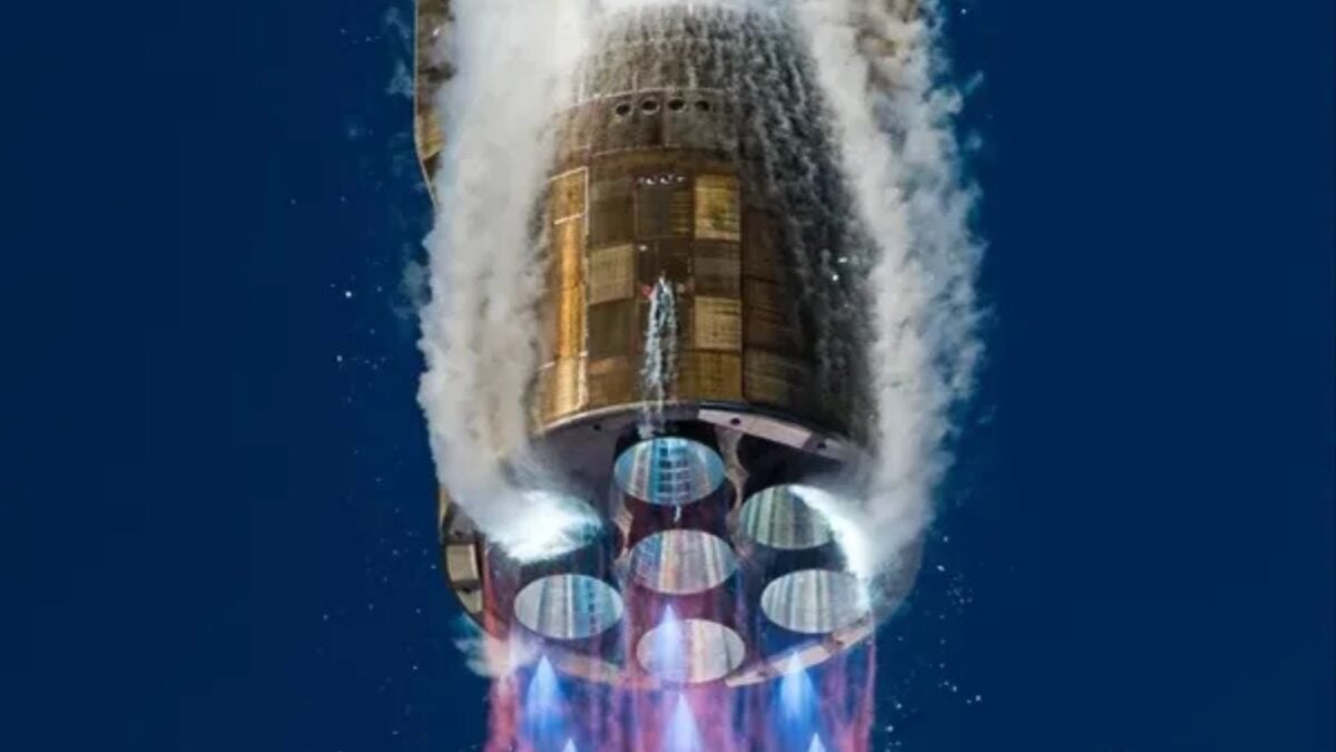 Mover objetos sin tocarlos y sin usar combustible ya no es ciencia ficción. Esta nueva tecnología basada en láseres y metasuperficies logra generar empuje controlado con luz y podría convertirse en una alternativa real para impulsar naves espaciales en el futuro
