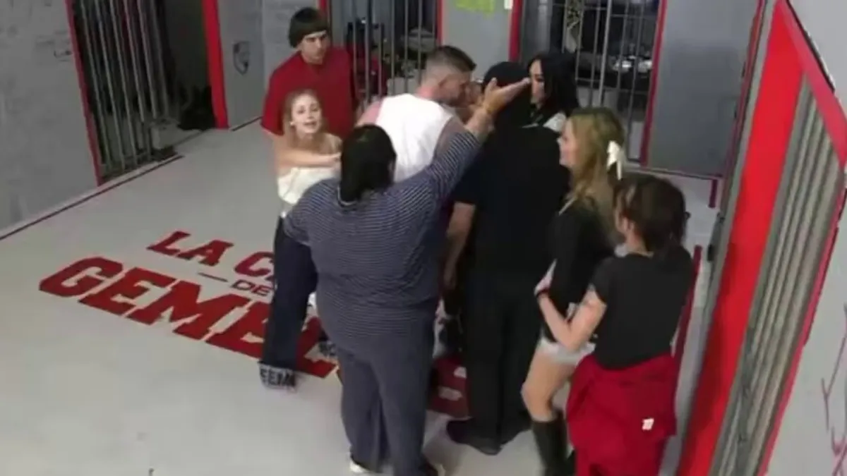 Video: Coty Romero volvió a pelearse a las trompadas con Falete en Cárcel de Gemelos 3