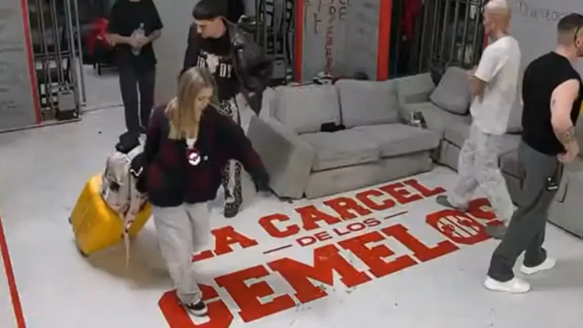 Así fue el momento de la expulsión de Coty Romero de Cárcel de Gemelos