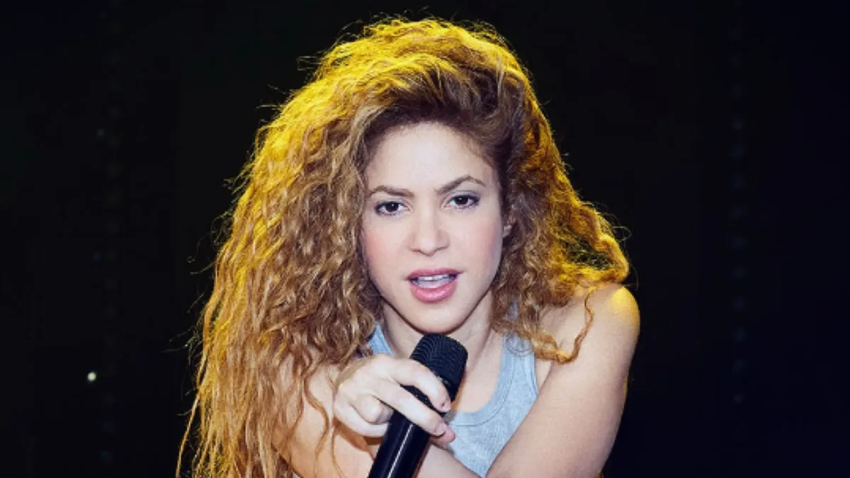 Tragedia en la previa del show de Shakira en Copacabana: murió un operario durante el armado del escenario