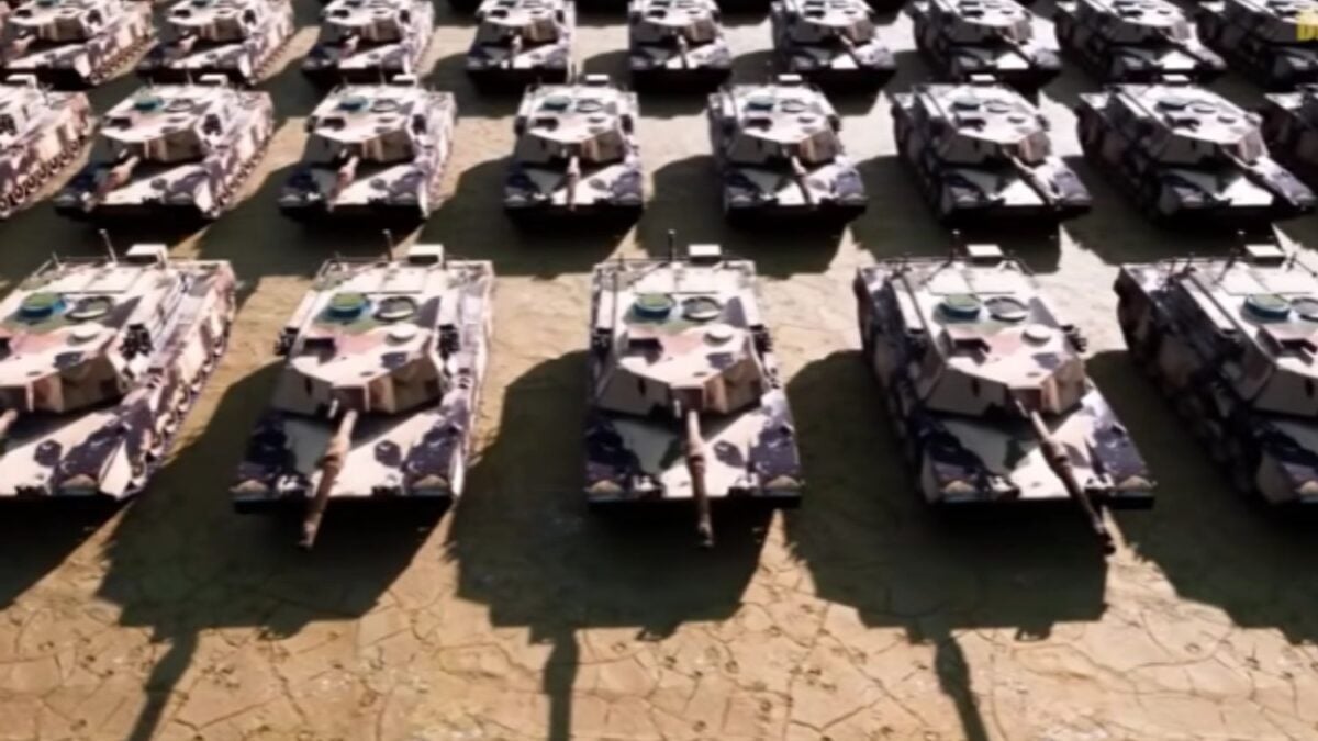 El nuevo tanque chino Type 100 incorpora realidad aumentada, protección activa y autonomía de 600 kilómetros