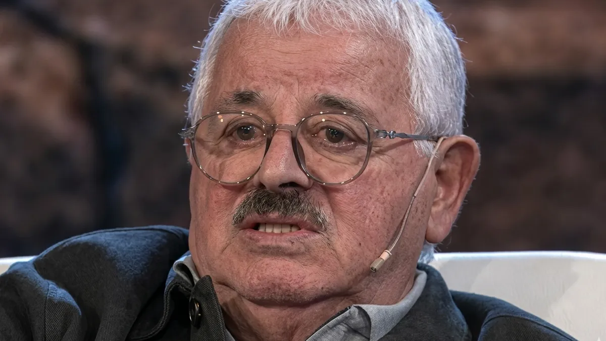 Tití Fernández en TVR: «Es un Gobierno insensible que se mete con la salud pública y los viejos»