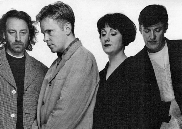 NEW ORDER RESCATA ‘THE BEST & THE REST OF’