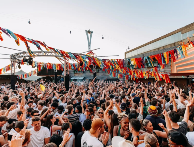 The Cause presenta ‘The Cause FM: New Frequency’