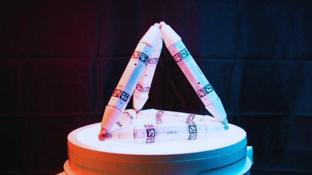 Un robot de Columbia aprendió a “comerse” partes de otros robots para hacerse más capaz. No es una nueva forma de vida, pero se parece demasiado a una idea biológica
