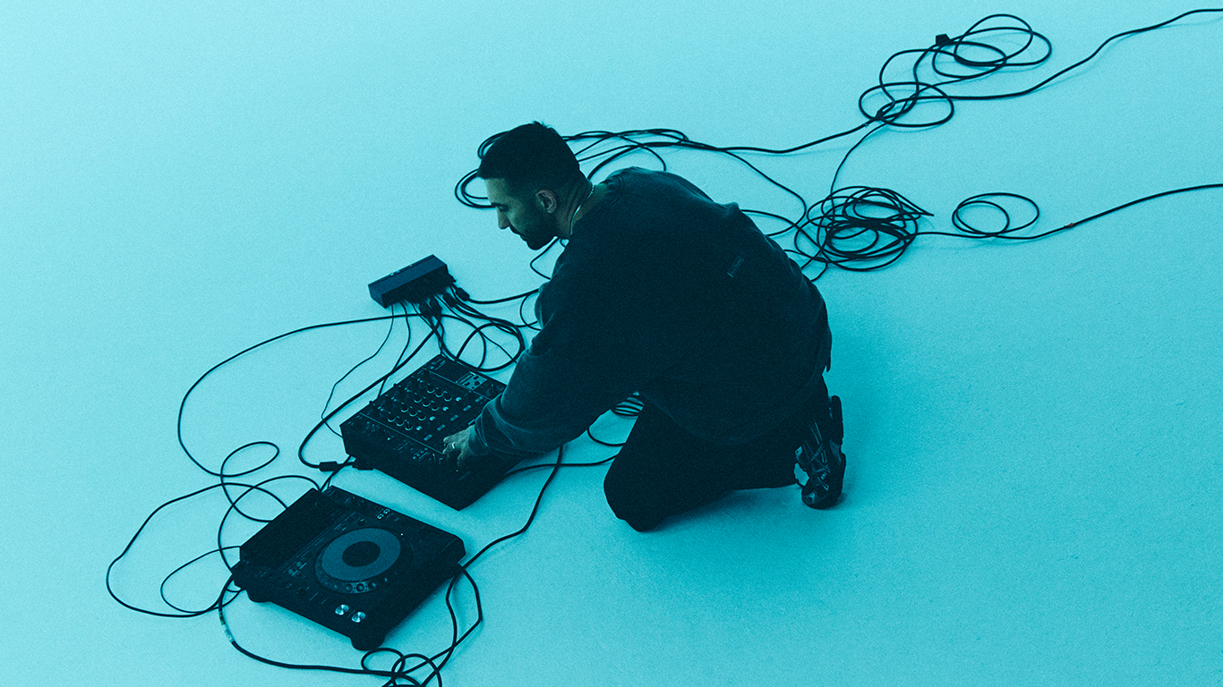 Hot Since 82 anuncia Obsessions y presenta “Shaded”, el primer adelanto de su nuevo álbum