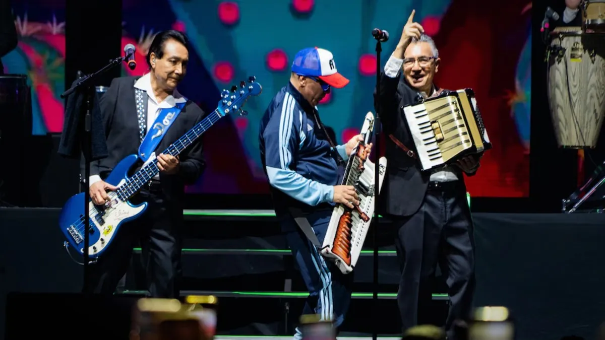 Tres noches, una sola fiesta: Los Ángeles Azules se despidieron de Buenos Aires a pura cumbia