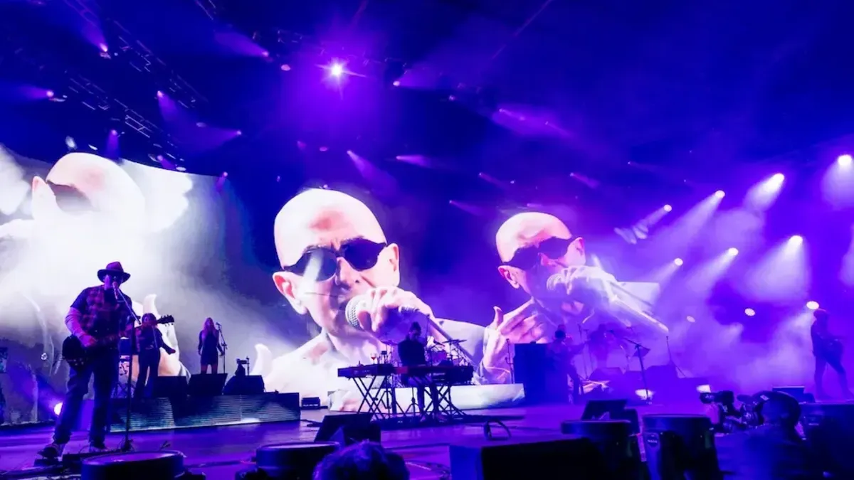 Emotivo show de Los Fundamentalistas en Comodoro Rivadavia: homenaje al Indio Solari entre lágrimas y abrazos