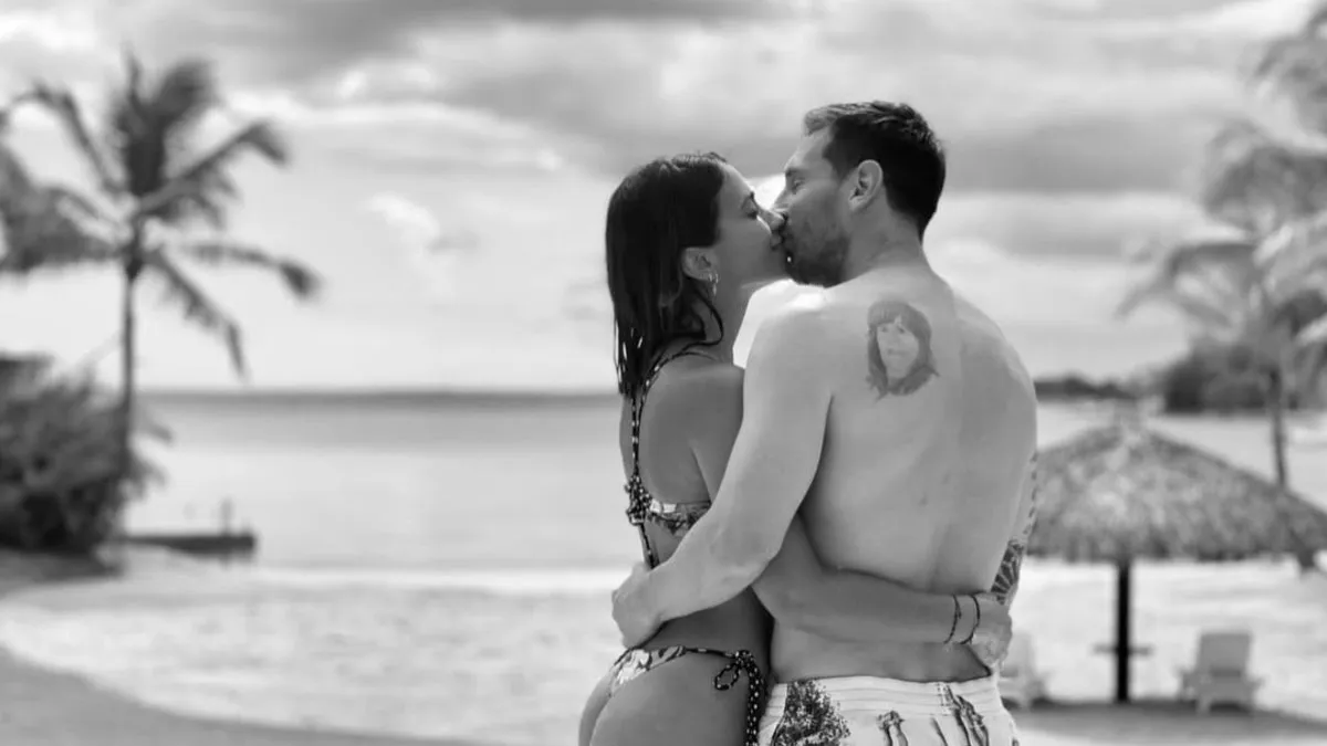 El tierno mensaje de Antonela Roccuzzo a Lionel Messi por su cumpleaños: compartió fotos nunca vistas