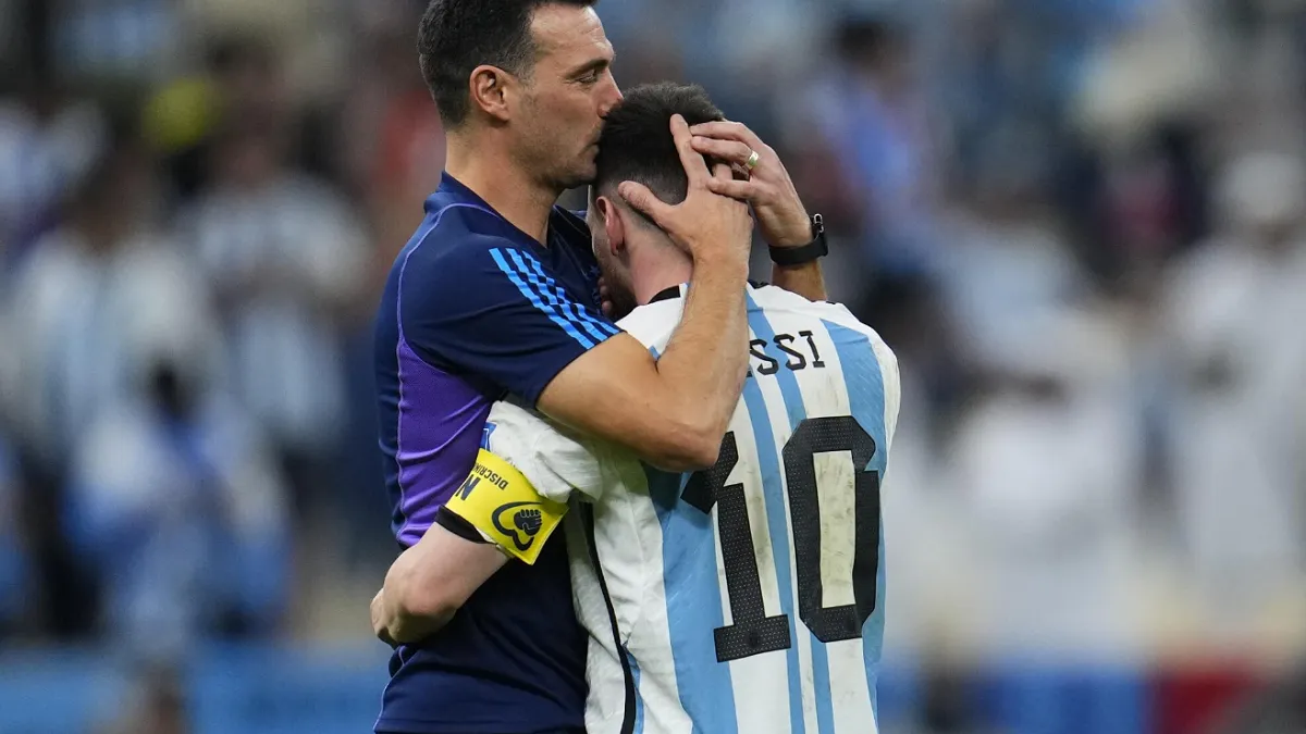 La decisión de Scaloni para cuidar a Lionel Messi que involucra a las mujeres de la Selección