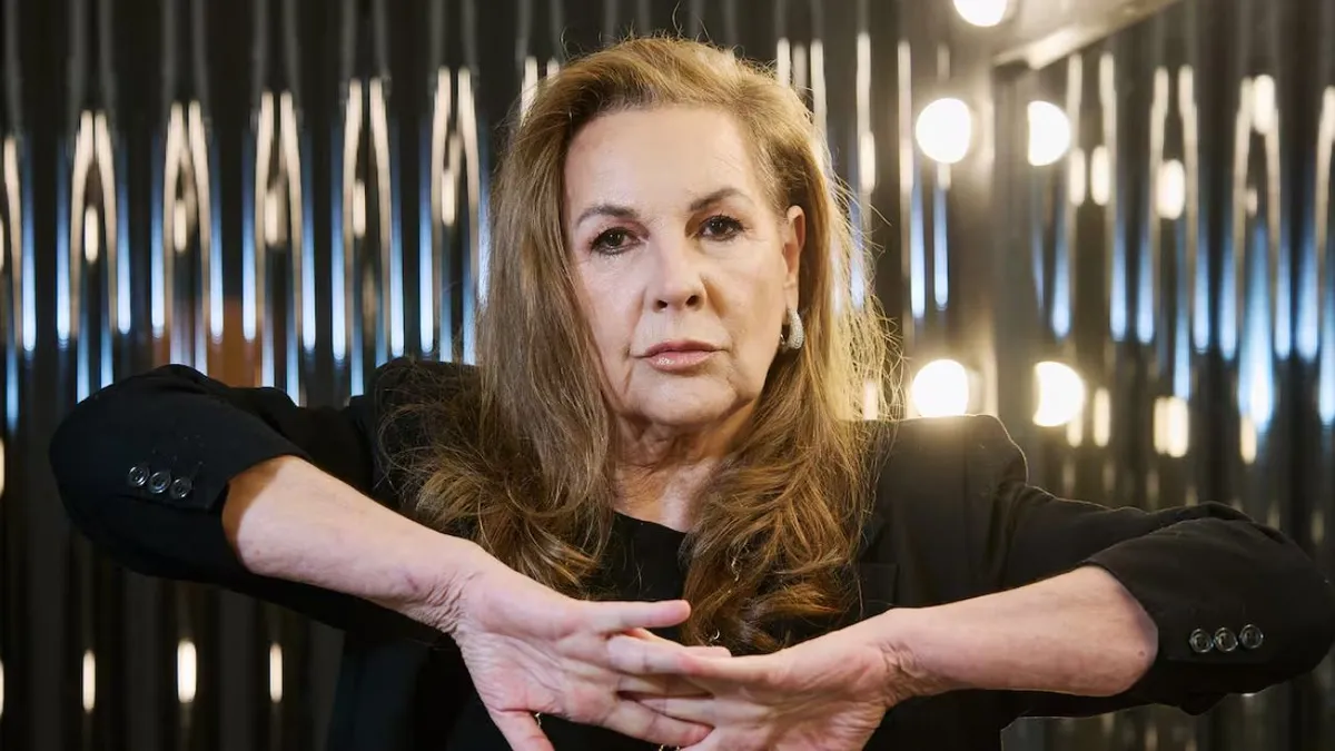 Cambio radical: como fue la impactante transformación de Mónica Gonzaga para la serie Barrabravas