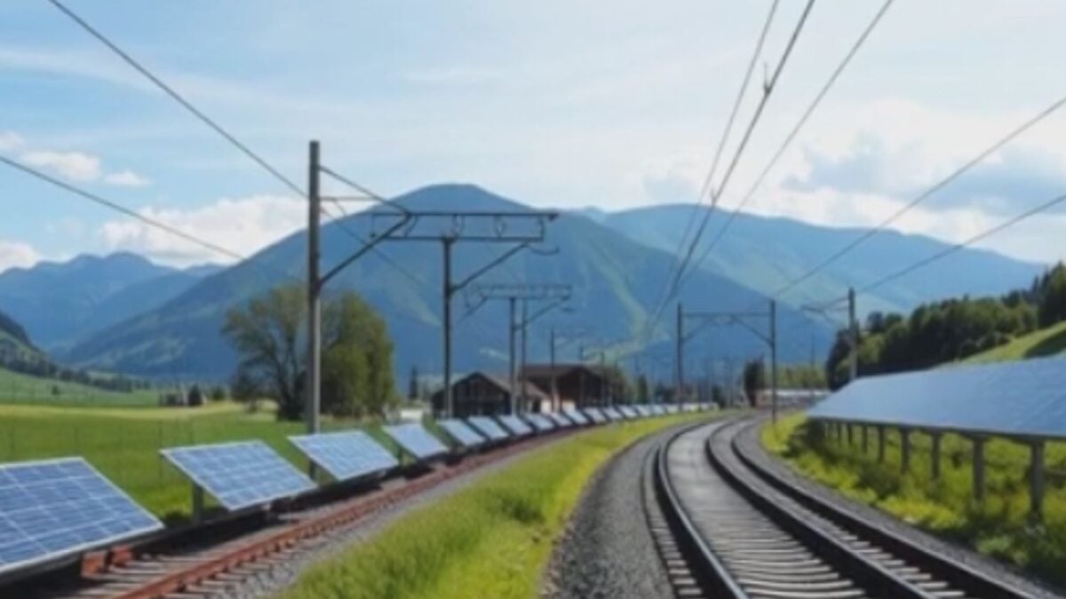 El innovador sistema que convierte las vías del tren en plantas solares ya dio resultados y otro país europeo quiere adoptarlo