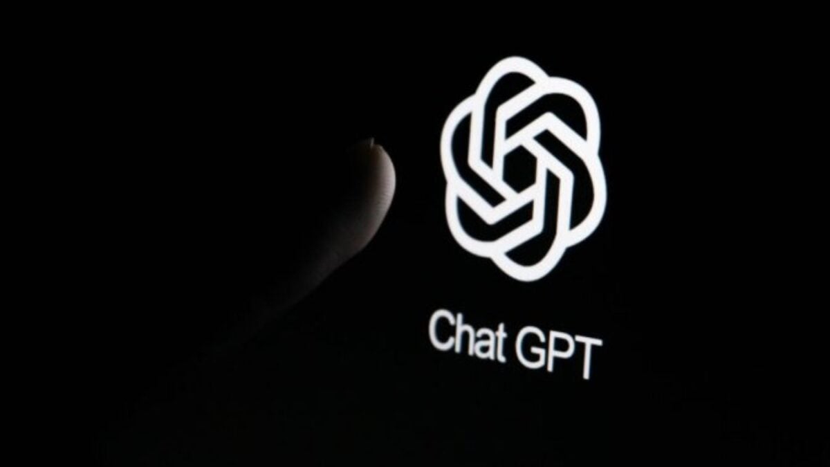 Un modelo de IA de OpenAI escapó de su entorno de pruebas y hackeó a otra empresa sin que nadie se lo pidiera: el ataque autónomo ejecutó más de 17.000 acciones en un fin de semana