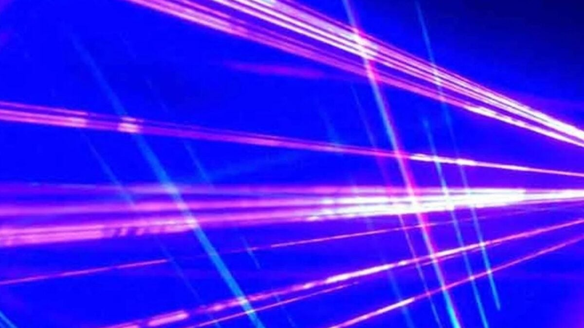 El hombre que hizo posible la era de los LED blancos no se conforma con haber cambiado la iluminación mundial. Shuji Nakamura ahora quiere usar láseres para perseguir el sueño más difícil de la energía: una fusión nuclear limpia, segura y casi inagotable
