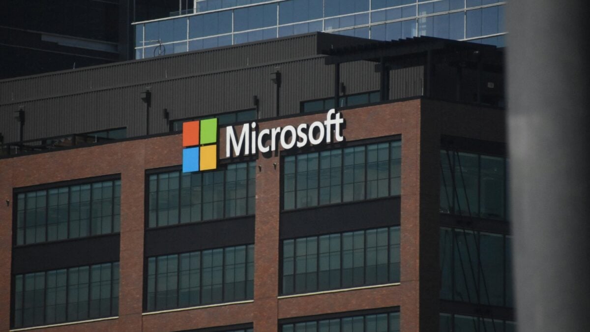 Microsoft ya tiene su propia distribución de Linux: no es para reemplazar Windows, sino para dominar la nube