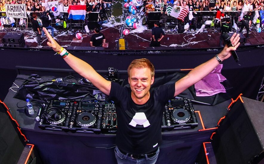 Armin van Buuren revolucionan la pista con un remix de «Enjoy the Silence» de Depeche Mode