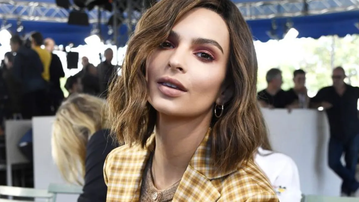 Cómo es la casa de Emily Ratajkowski que causó furor por sus detalles