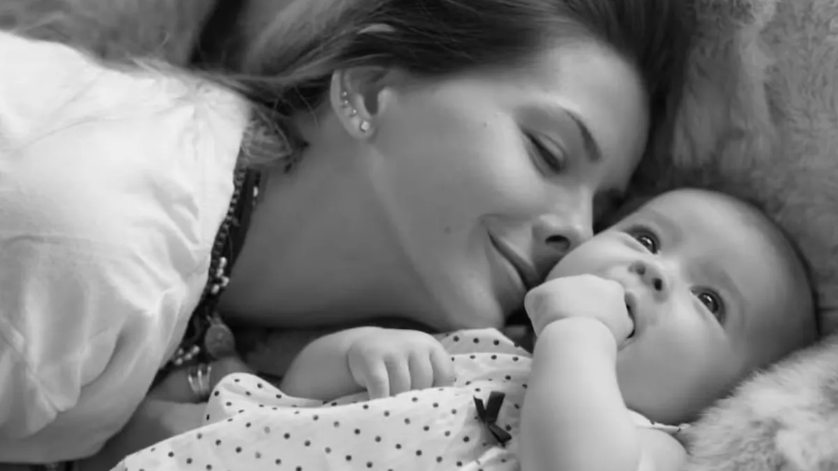 Desde Miami y con fotos inéditas, la China Suárez saludó a su hija Rufina Cabré por su cumpleaños: «Amor de mi vida»