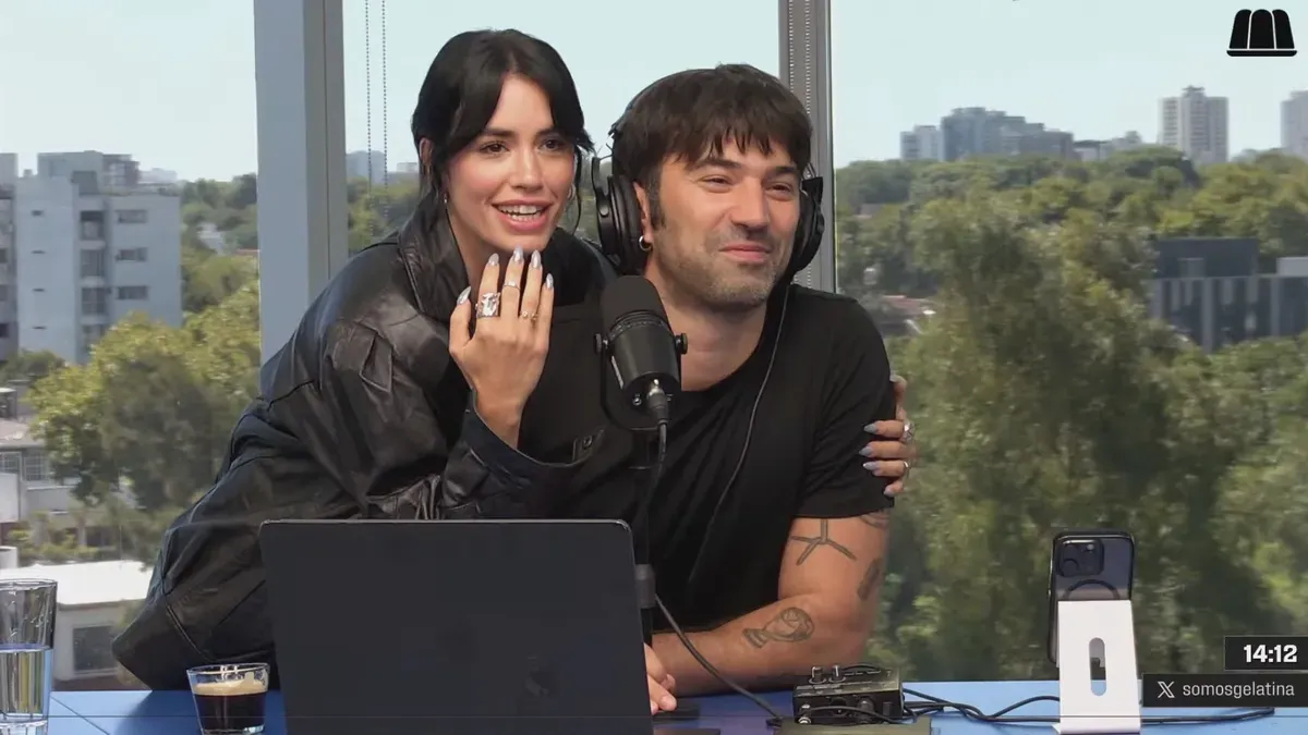 Sin filtro: el chiste subido de tono que hizo Lali al aire e incomodó a Pedro Rosemblat