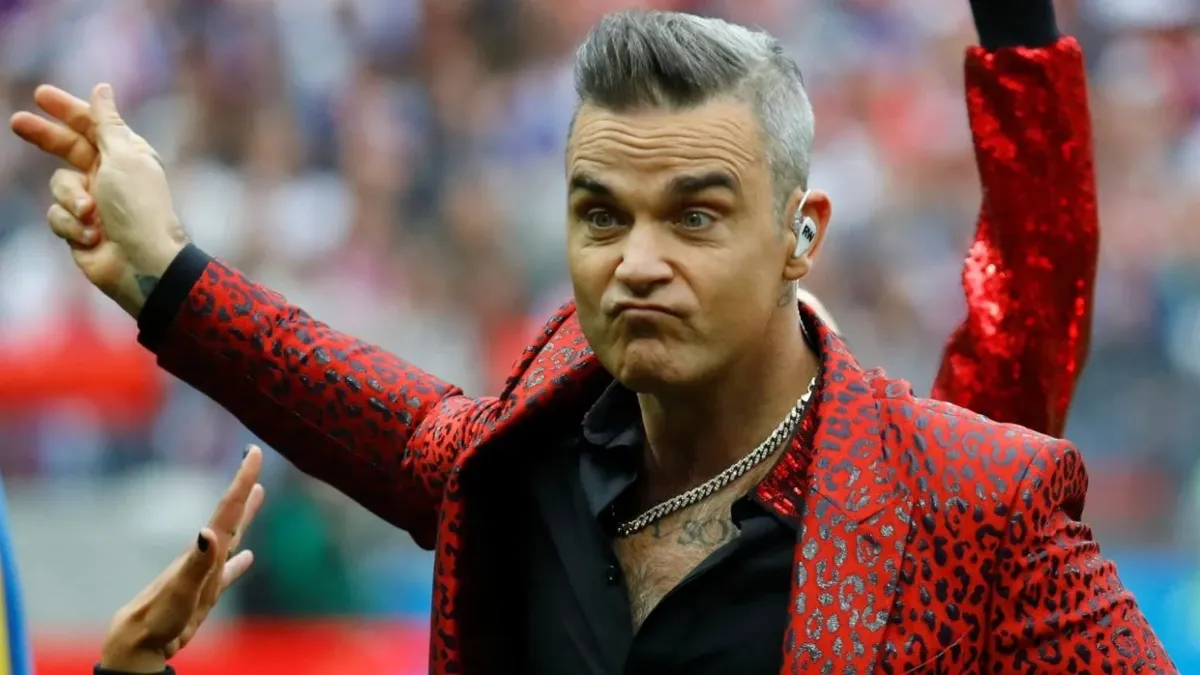 La explicación de Robbie Williams tras el video de la sustancia blanca que cayó de su nariz: «Quiero disculparme»