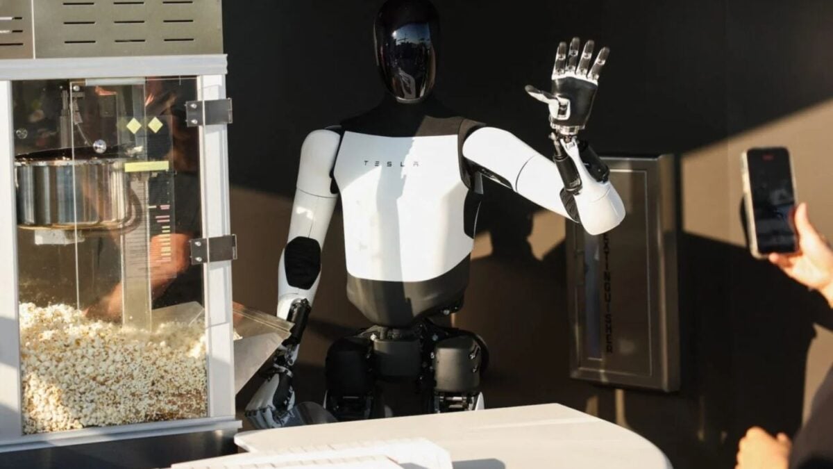 Elon Musk: nadie recibirá pan gratis hasta que haya reemplazado a todos los trabajadores por robots