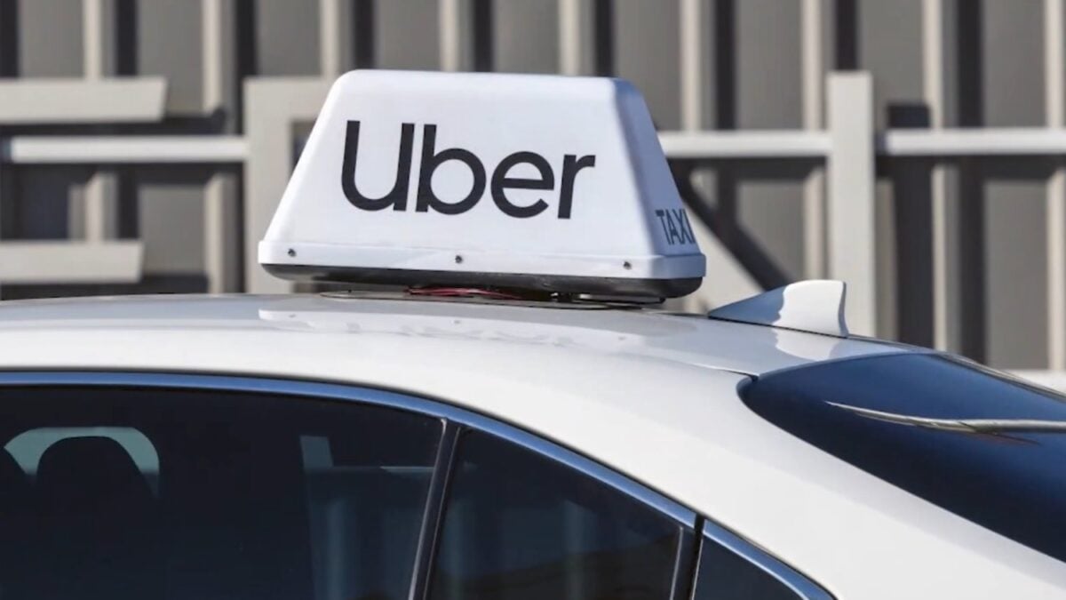 Uber prepara su gran salto a los robotaxis en Europa: desplegará más de 2.000 vehículos autónomos
