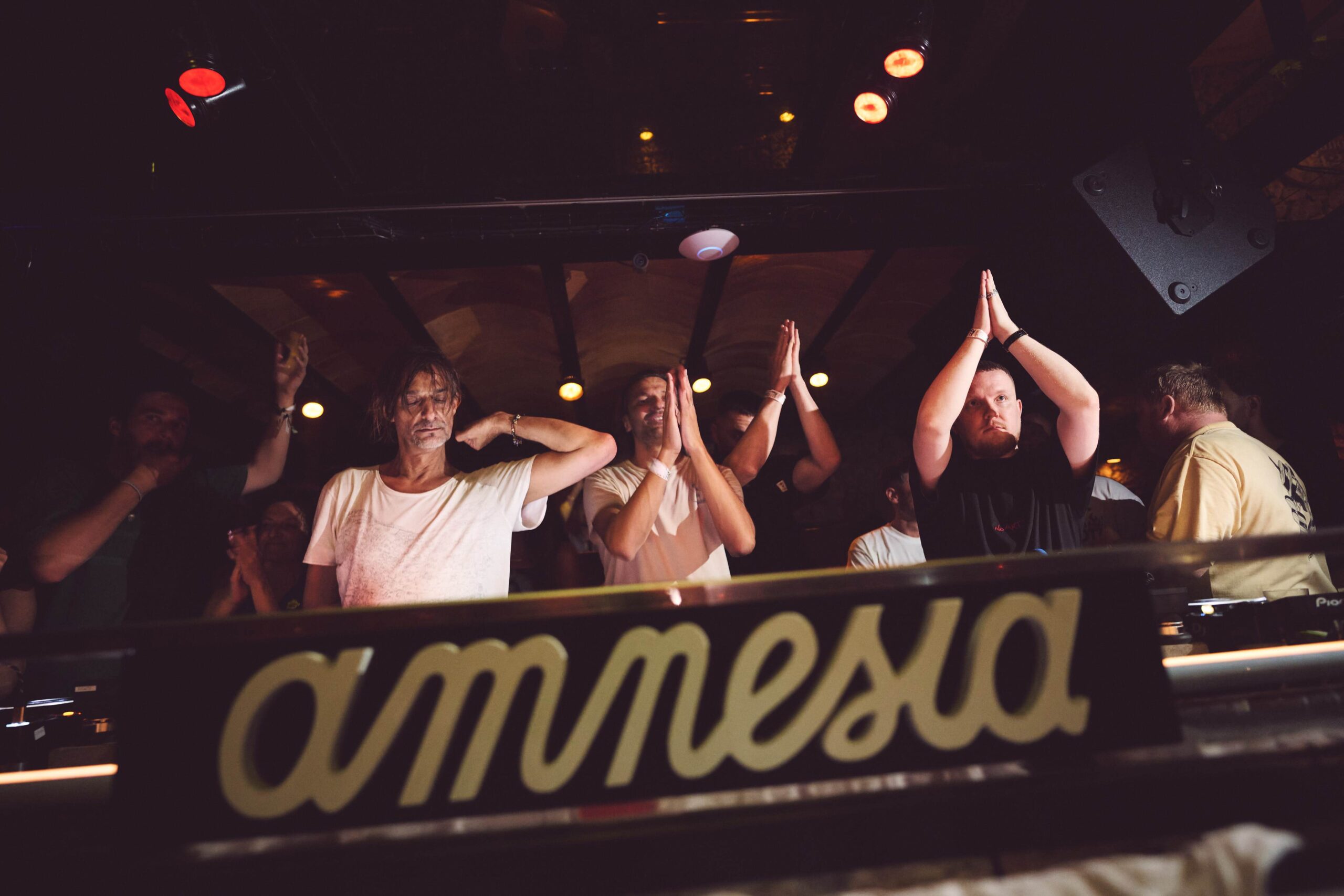 Ricardo Villalobos B3B Chris Stussy B3B Raresh en Pyramid