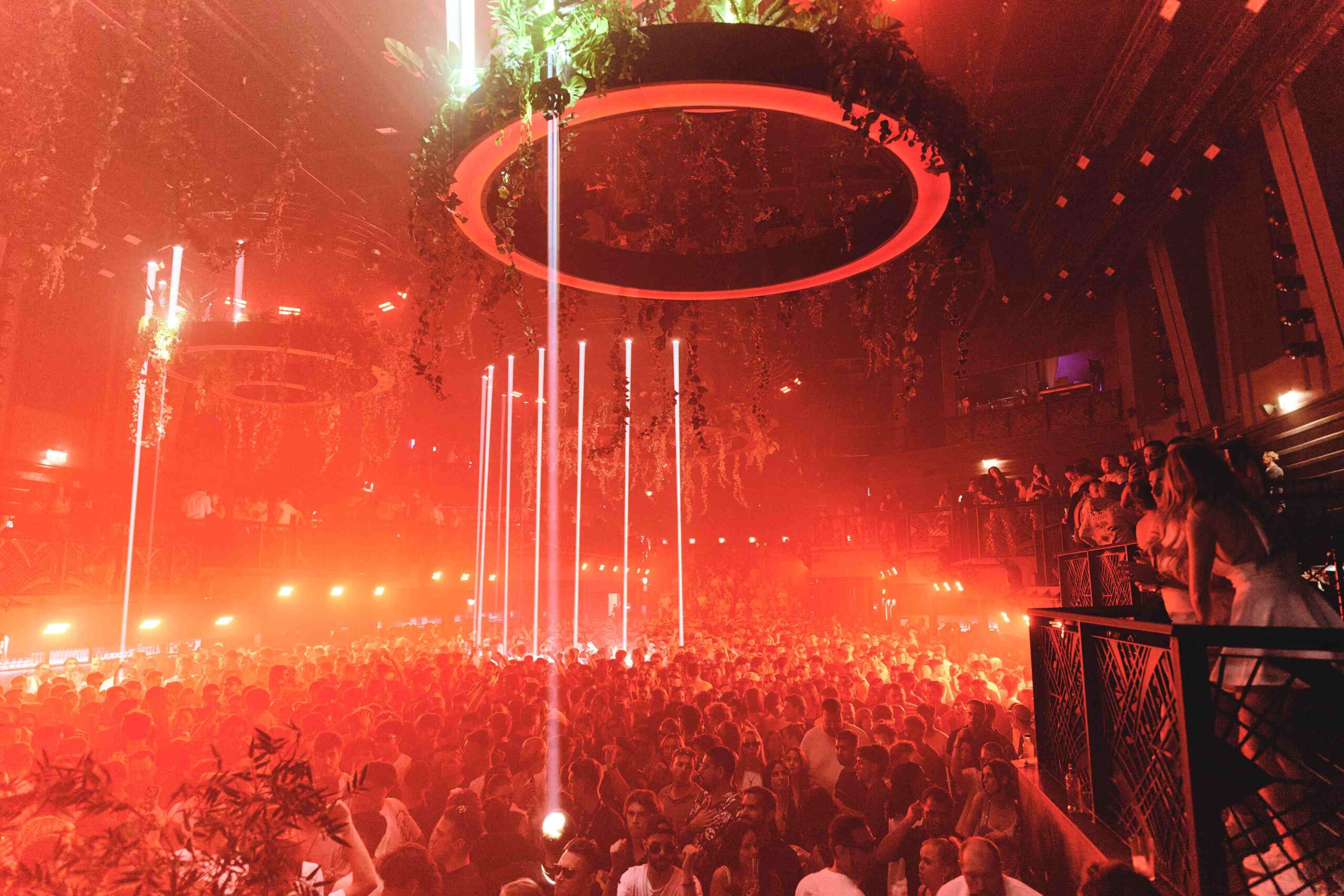 Paradise Ibiza regresa este miércoles a [UNVRS]