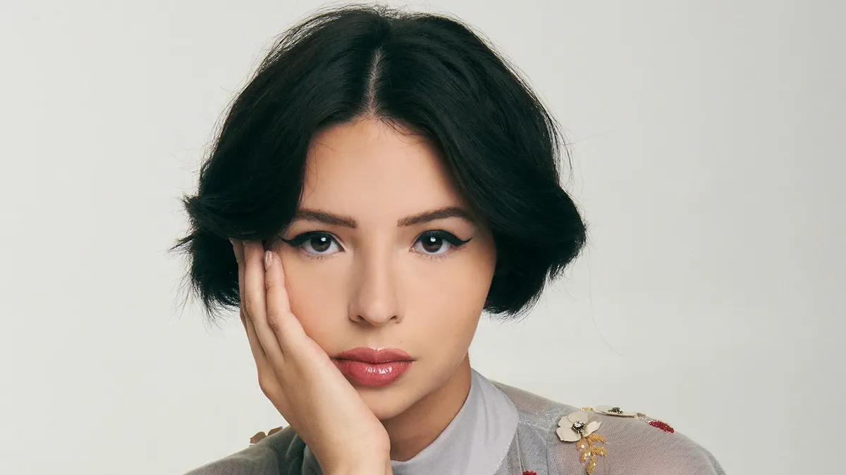 Con cambio de peinado: así fue el look de Ángela Aguilar que sorprendió a todos
