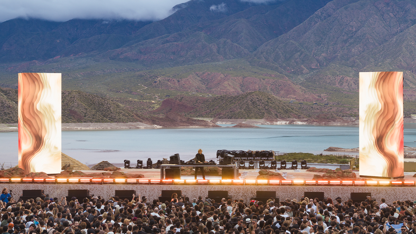 Sunsetstrip regresa a Mendoza con Hernan Cattaneo para cerrar su temporada 2026