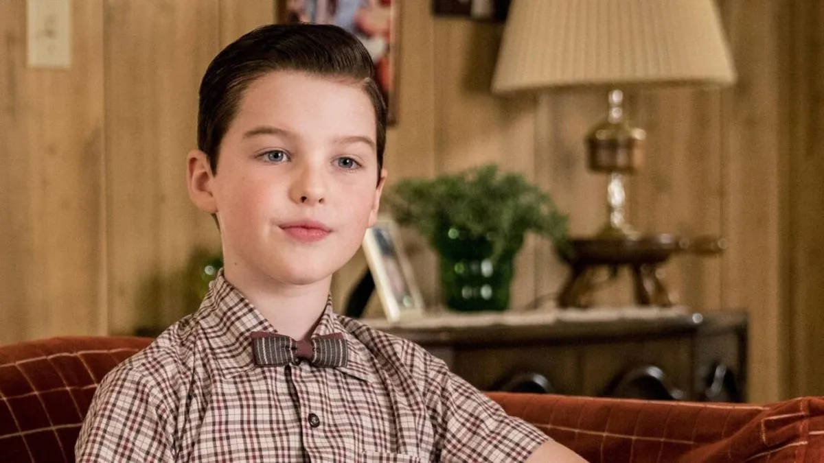 El cambio del actor de El joven Sheldon: así fue la impactante transformación de Iain Armitage