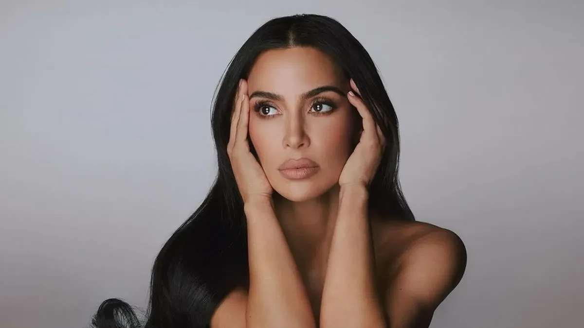 Un multimarca destacado: así es el vestidor que tiene Kim Kardashian