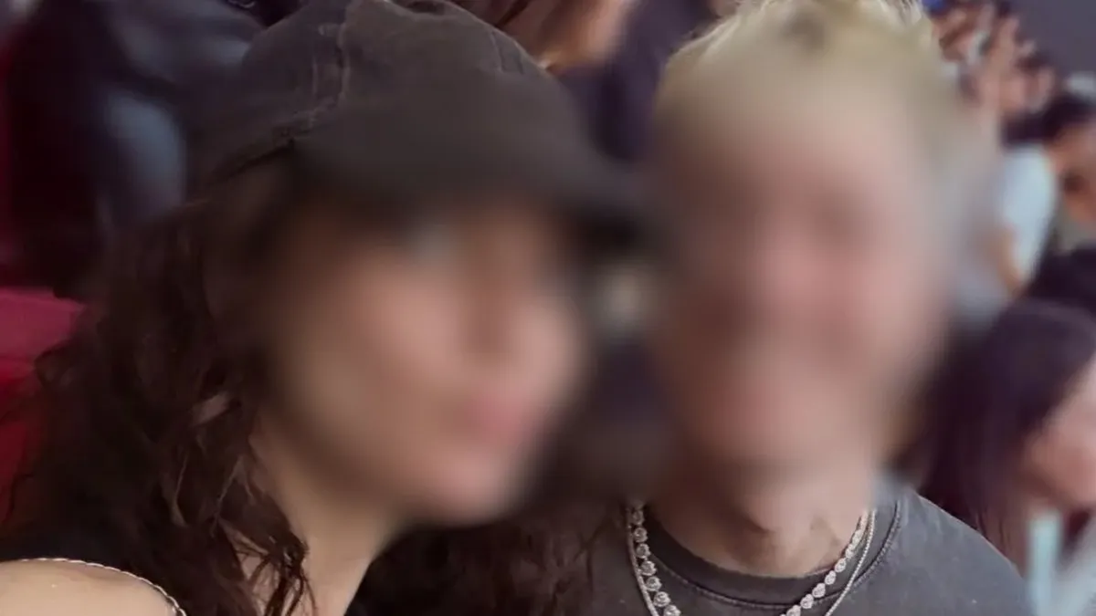 Fue infiel, se separó tras muchos años y ahora le envió un mensaje romántico a su nuevo novio, 14 años menor que ella