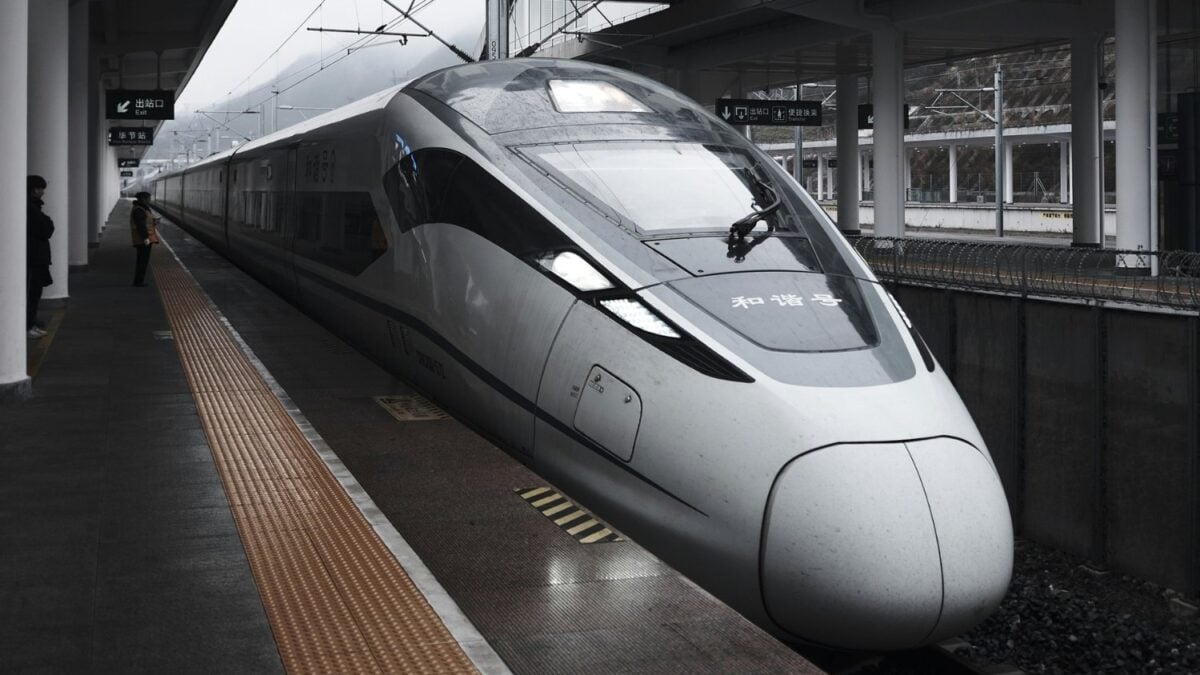Brasil quiere dejar de rodear medio continente para llegar a Asia: China ya firmó los estudios de un tren de casi 4.500 km que cruzaría los Andes